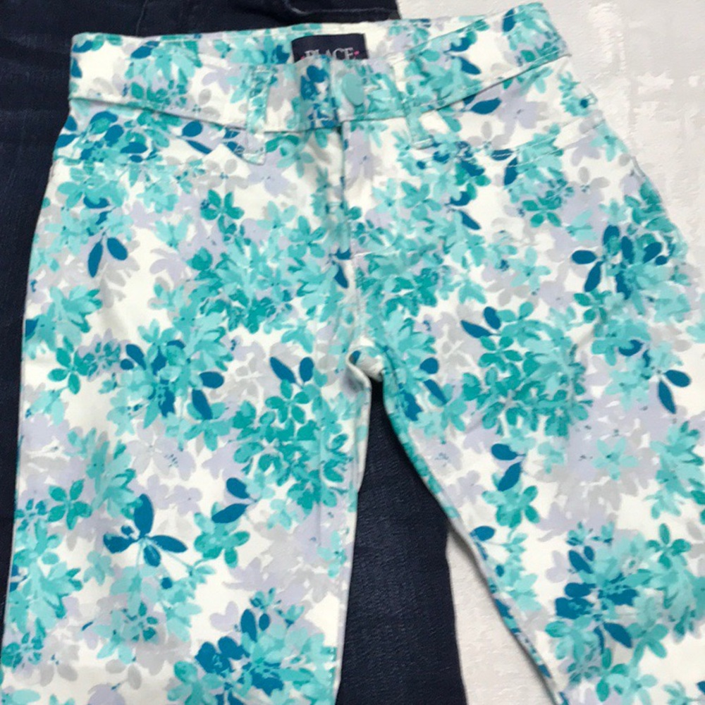 Place girls pants brand new
